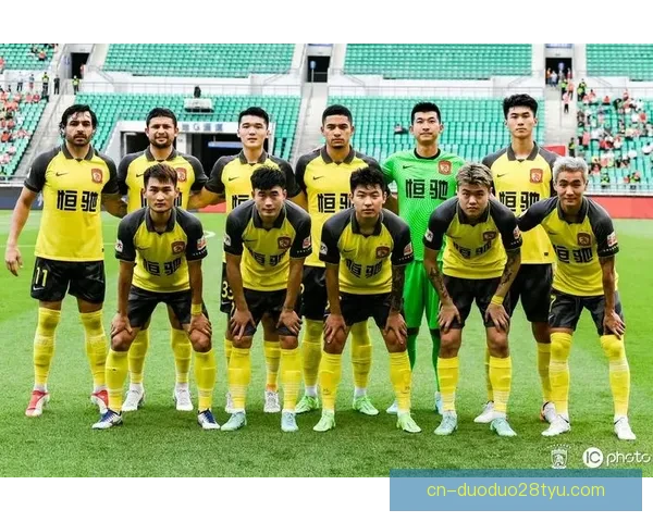 以比萨迎考验蓝黑远征助威军团